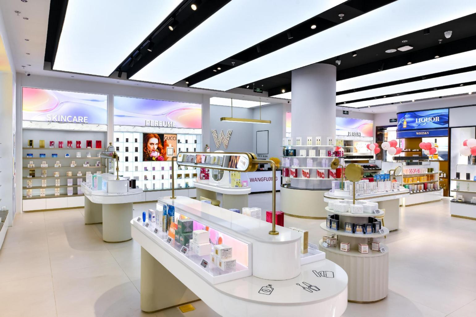 人生就是搏全球购跨境体验店北京燕莎奥莱店